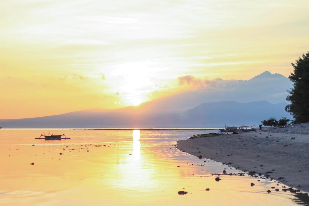 Mimpi Bungalow ギリ島 エクステリア 写真