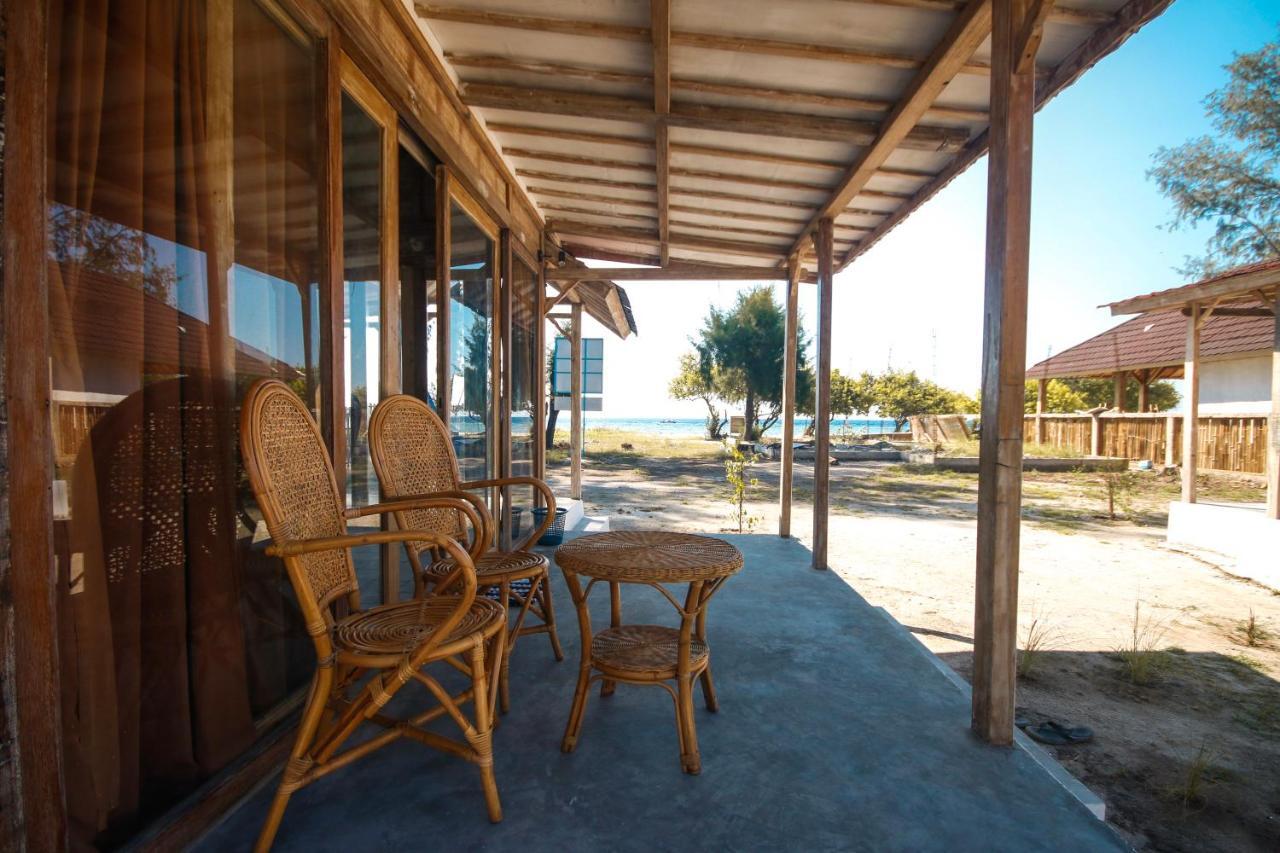 Mimpi Bungalow ギリ島 エクステリア 写真